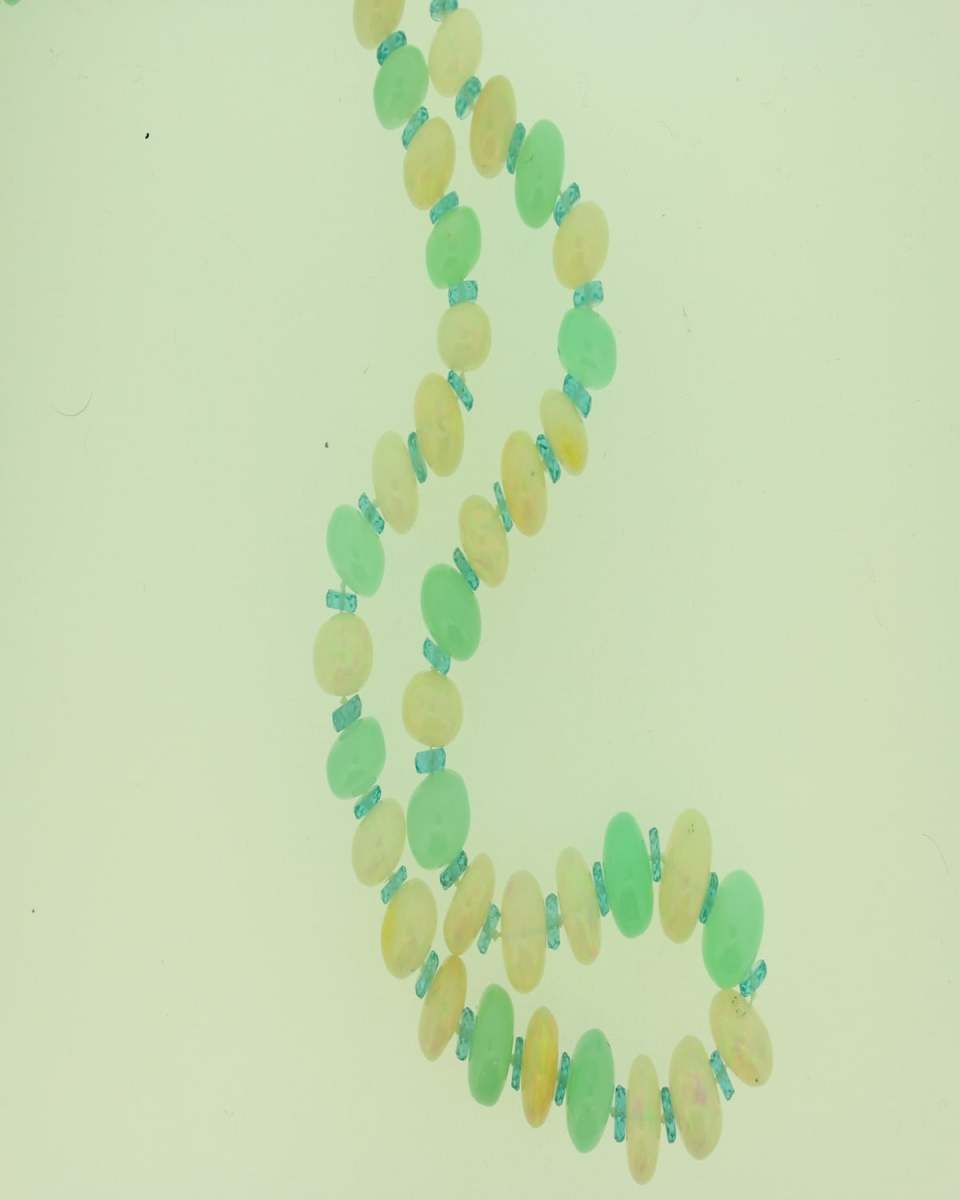 18KY OPAL CHRYSOPHRASE APATI